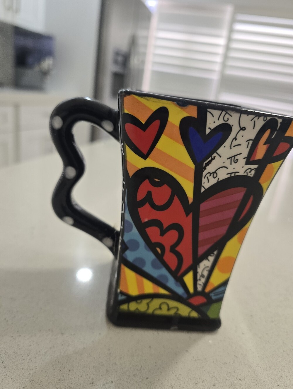 Colorful Heart Ceramic Mug - Romero Britto Style Black Handle - Picture 10 of 11